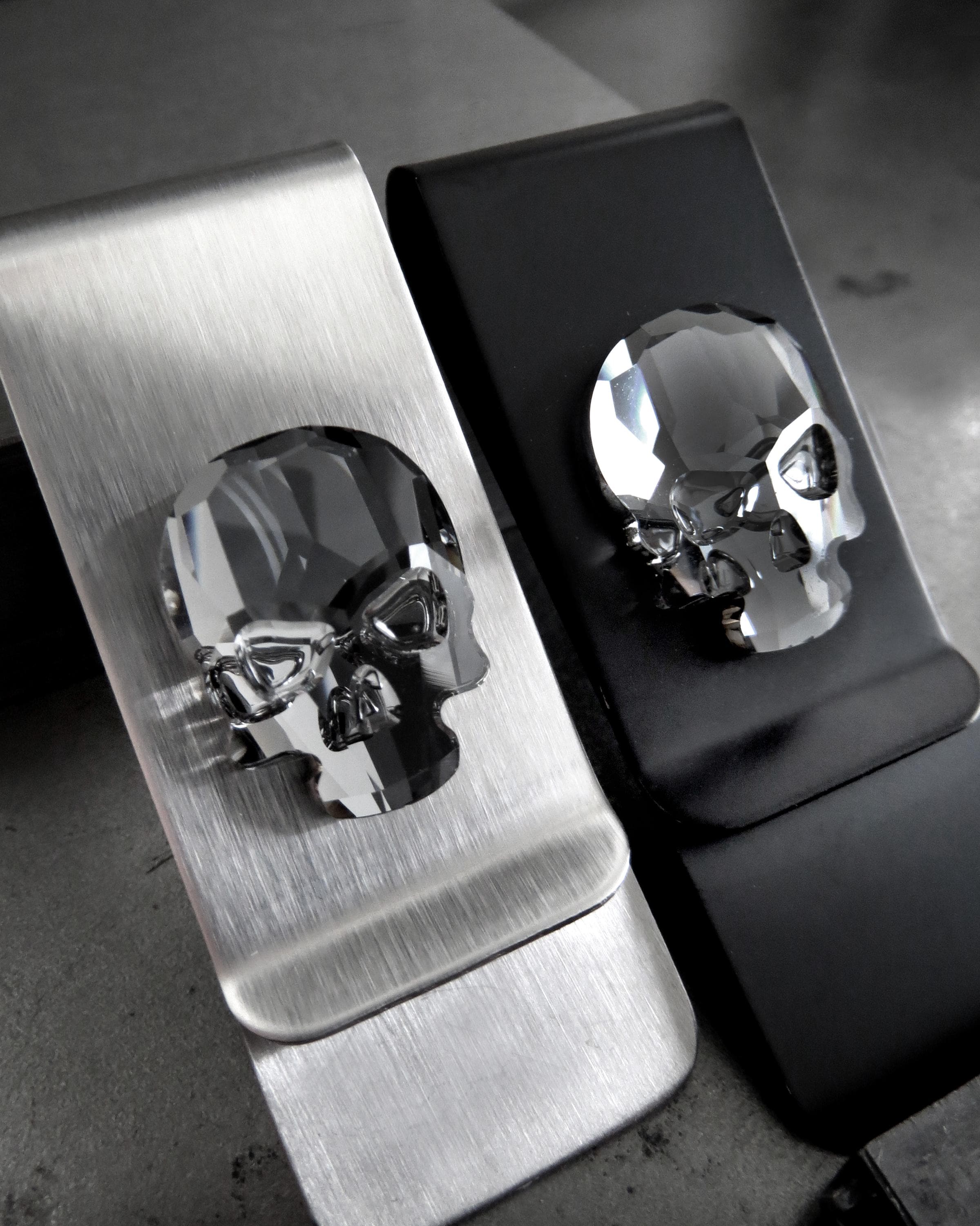 Black Skull Money Clip, Matte Black Money Clip with Skull Crystal, Mens Slim Wallet, Gift for Dad, Fathers Day Gift, Groomsmen Gift