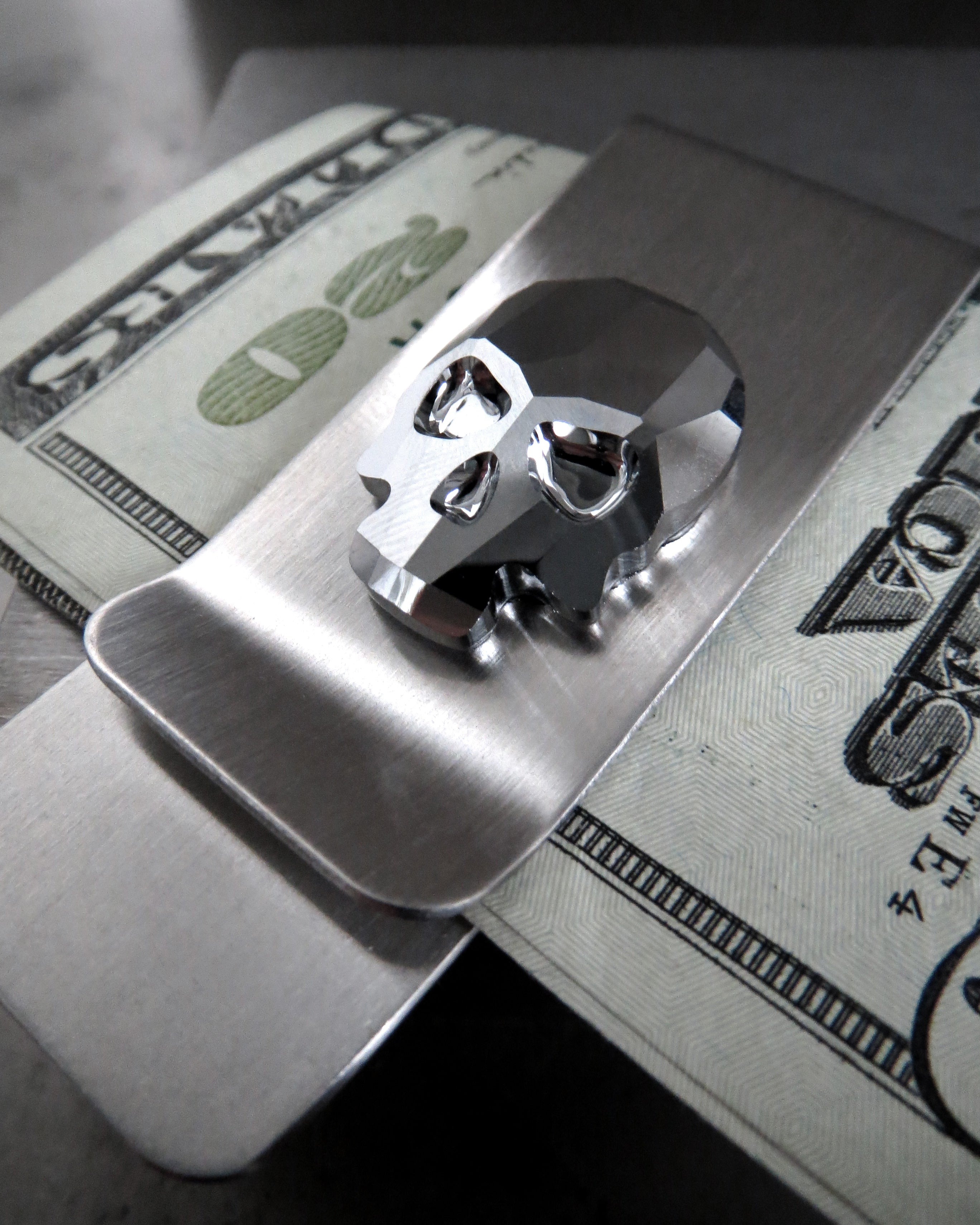 Silver Skull Money Clip - Metallic Chrome Color